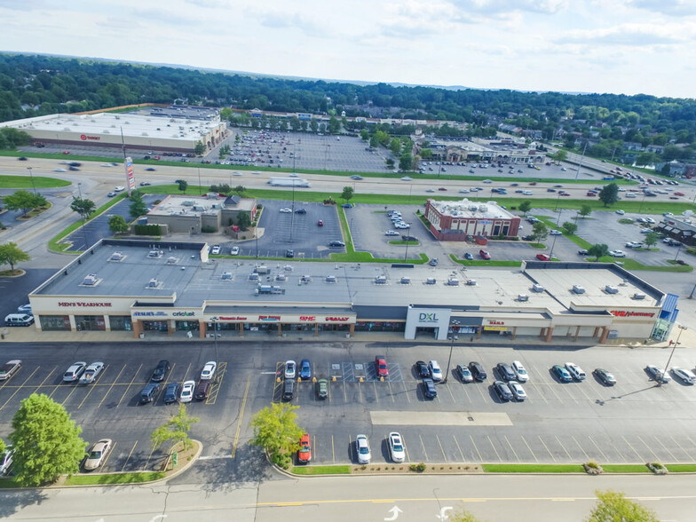 101-163 N Burkhardt Rd, Evansville, IN for sale - Building Photo - Image 1 of 1