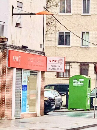 Plus de détails pour Commerce de détail à louer