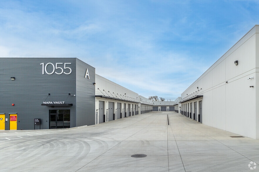 1055 Soscol Ferry Rd, Napa, CA for sale - Primary Photo - Image 1 of 14