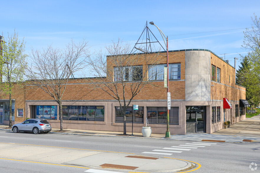 4746 W Peterson Ave, Chicago, IL for lease - Building Photo - Image 1 of 10