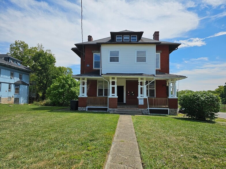 3636 Reading Rd, Cincinnati, OH for sale - Primary Photo - Image 1 of 16