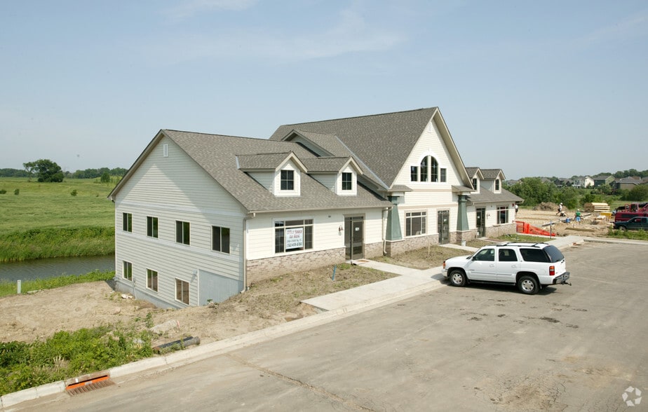 801-809 Meander Ct, Medina, MN for lease - Building Photo - Image 2 of 37