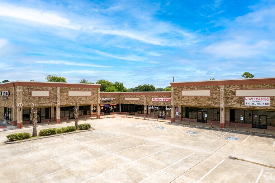 618 Tidwell Rd, Houston, TX à louer - Photo du bâtiment - Image 1 de 4