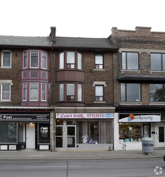 3085 Dundas St, Toronto, ON à vendre - Photo principale - Image 1 de 1