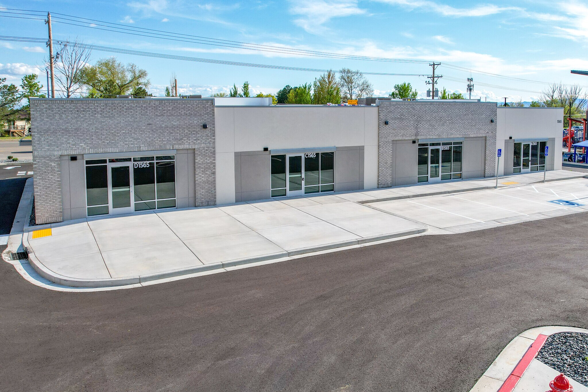 1565 E UT-193, Layton, UT à vendre Photo du bâtiment- Image 1 de 9