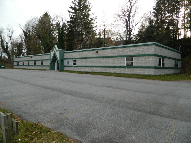 941 Menoher Blvd, Johnstown, PA à vendre - Photo du bâtiment - Image 2 de 14
