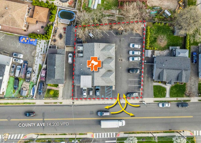 194 County Ave, Secaucus, NJ à vendre - Photo du bâtiment - Image 3 de 4