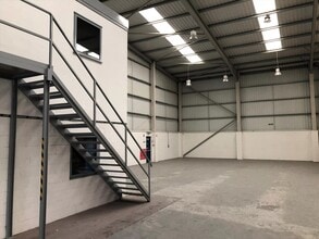 Tom Dando Clos, Normanton à louer Photo intérieure- Image 2 de 2