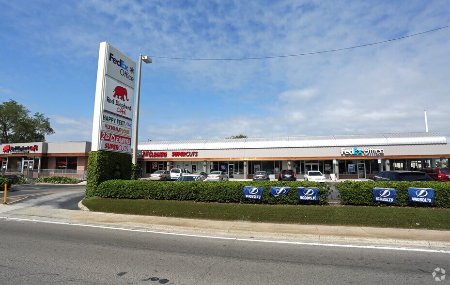 101-111 S Dale Mabry Hwy, Tampa, FL à louer - Photo du bâtiment - Image 2 de 4
