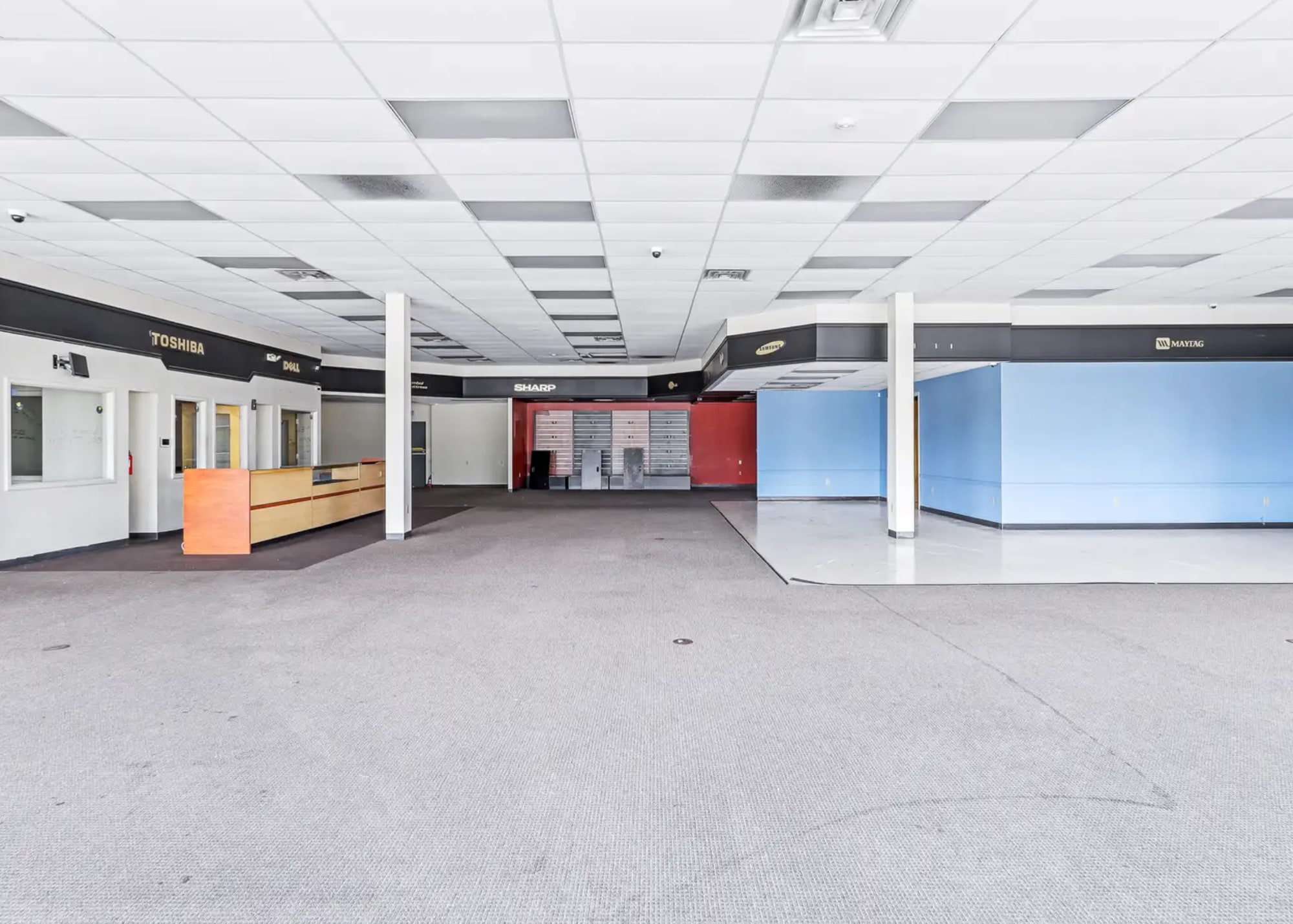 2111 W Broadway, Louisville, KY for lease Interior Photo- Image 1 of 6