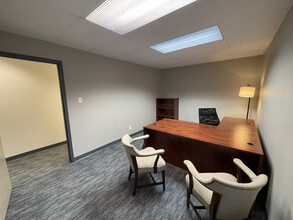 400 N Washington St, Falls Church, VA for lease Interior Photo- Image 1 of 8