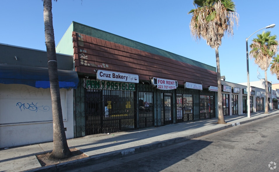 5914-5916 Whittier Blvd, Los Angeles, CA for sale - Building Photo - Image 2 of 8