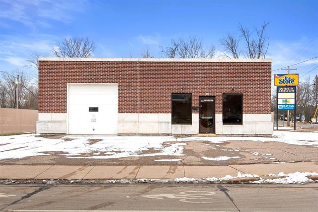 233 W Clark St, Stevens Point, WI for sale - Building Photo - Image 1 of 1