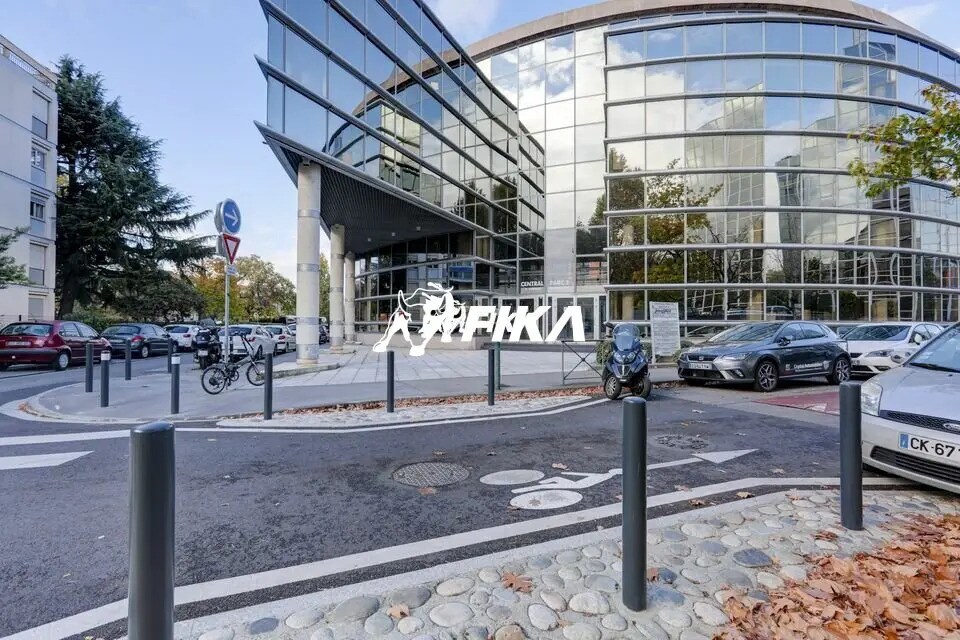 7 Avenue Parmentier, Toulouse for lease Building Photo- Image 1 of 10