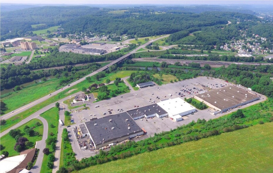 1800 Daisy Street Ext, Clearfield, PA for lease - Building Photo - Image 1 of 1