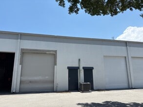 1533-1717 SW 1st Way, Deerfield Beach, FL à louer Photo intérieure- Image 1 de 9