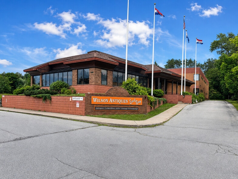 5600 N US-31, Williamsburg, MI for sale - Building Photo - Image 1 of 23