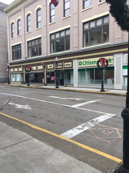 501-505 Mckean Ave, Charleroi, PA à louer - Photo du bâtiment - Image 2 de 2