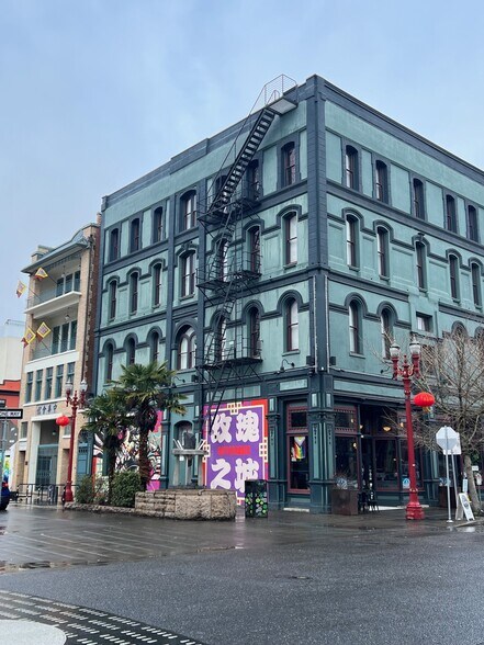 315 NW Davis St, Portland, OR à louer - Photo du bâtiment - Image 2 de 6