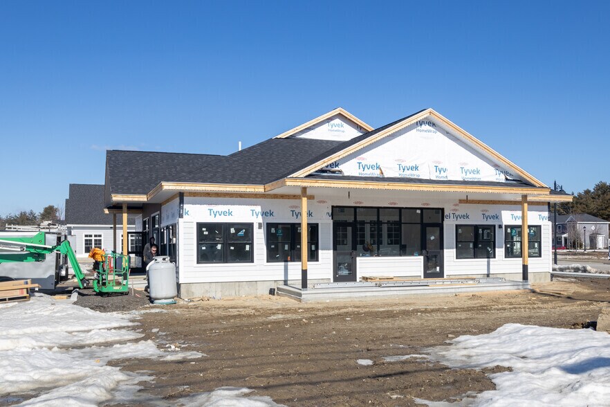 707 US Route 1, Scarborough, ME for lease - Primary Photo - Image 1 of 3