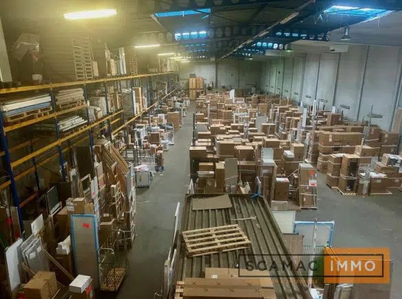 Industrial in Wissous for lease - Building Photo - Image 2 of 5