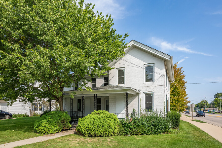 101 W Center St, Yorkville, IL à vendre - Photo du bâtiment - Image 1 de 1