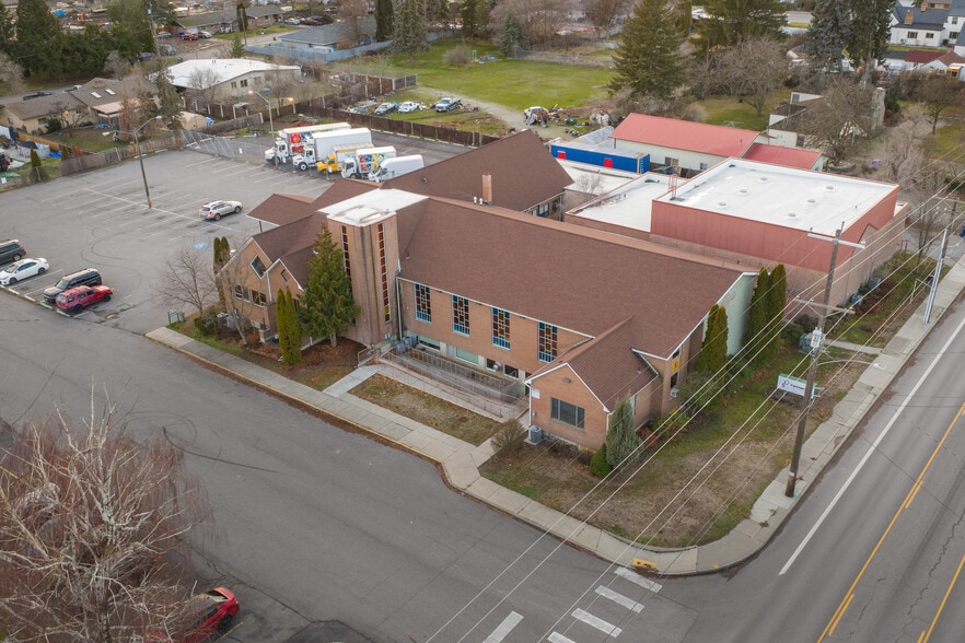 10814 E Broadway Ave, Spokane Valley, WA à vendre - Photo du bâtiment - Image 2 de 16