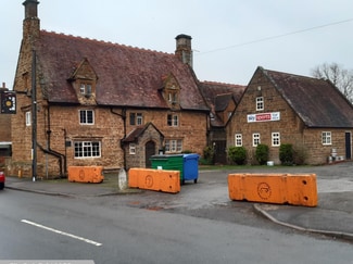 Plus de détails pour 10A Middle St, Nether Heyford - Commerce de détail à louer