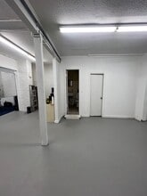 412 S E St, Pensacola, FL for lease Interior Photo- Image 1 of 8