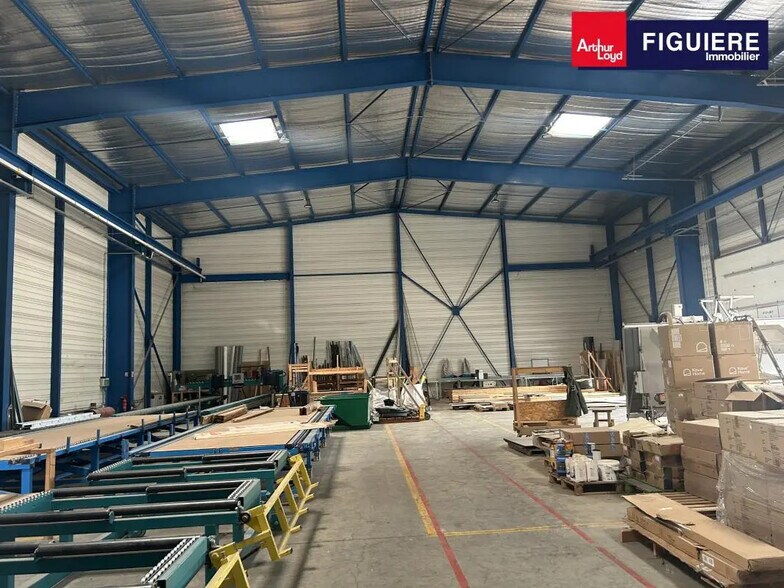 Bureau dans Aix-en-Provence à louer - Photo du bâtiment - Image 3 de 10