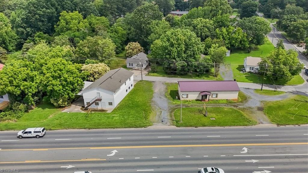 557 E Dixie Dr, Asheboro, NC for sale Primary Photo- Image 1 of 11