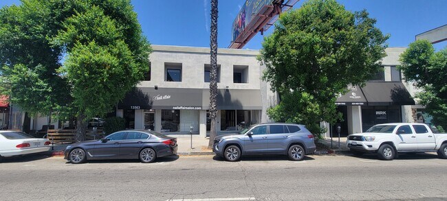 More details for 13561-13563 Ventura Blvd, Sherman Oaks, CA - Office for Lease