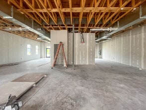 1244 Hubert Graham way, Tega Cay, SC for lease Interior Photo- Image 2 of 13