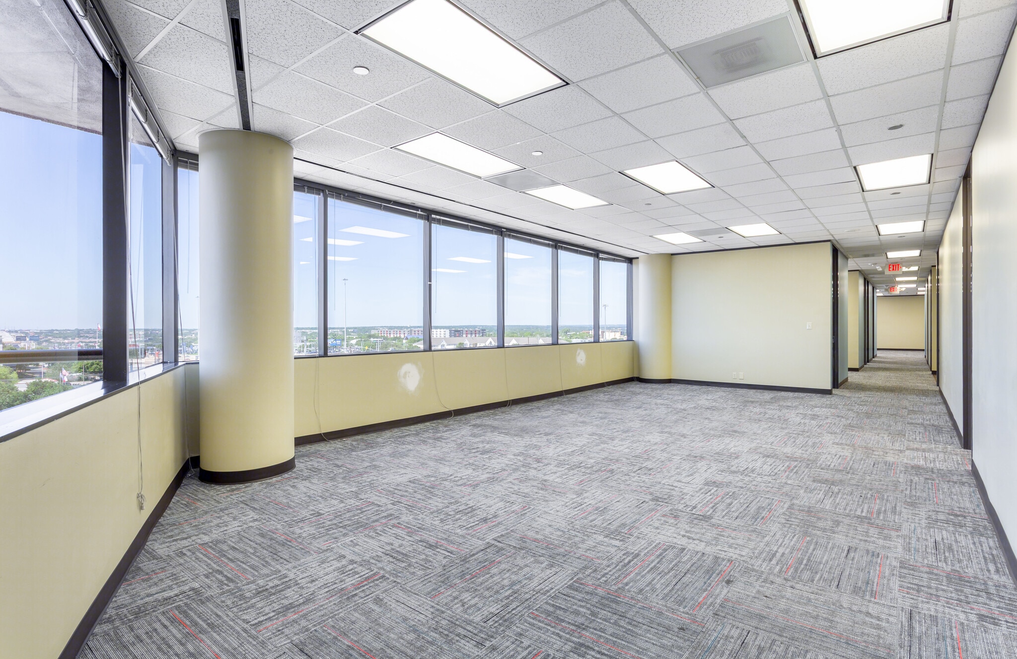 1701 Directors Blvd, Austin, TX for lease Interior Photo- Image 1 of 5