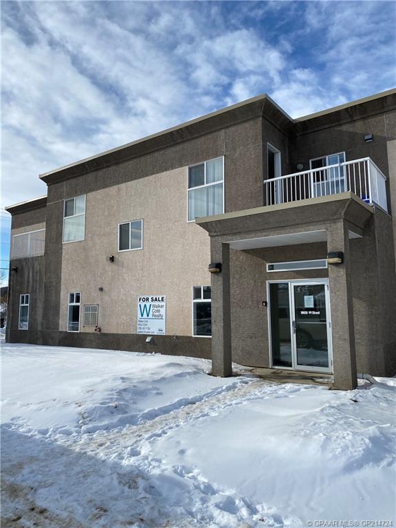Plus de détails pour 10036 99 St, Peace River, AB - Bureau à vendre