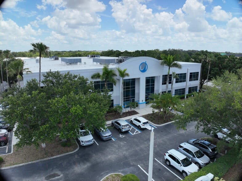 2511 Corporate Way, Palmetto, FL for lease - Matterport Community - Image 2 of 28
