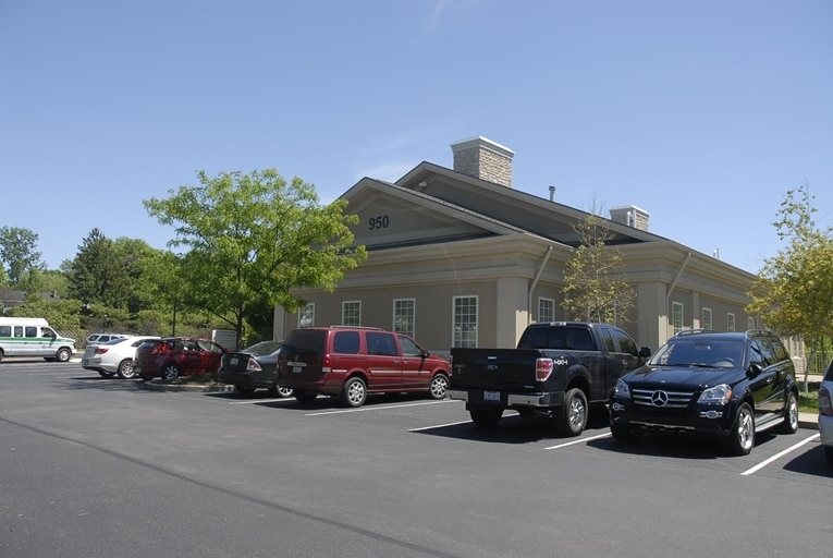 950 E Alex-Bell Rd, Dayton, OH for sale - Building Photo - Image 2 of 28