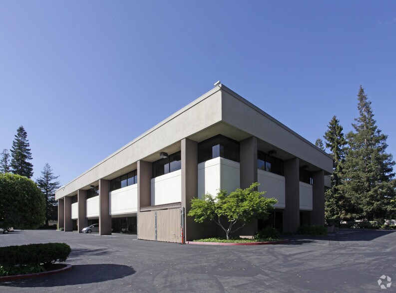 3180 Newberry Dr, San Jose, CA à vendre - Photo principale - Image 1 de 8
