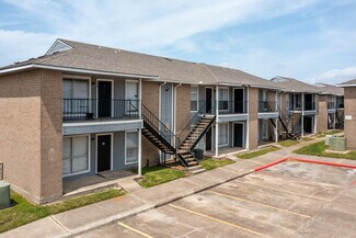 Plus de détails pour 1010 Magnolia Dr, Freeport, TX - Multi-résidentiel à vendre