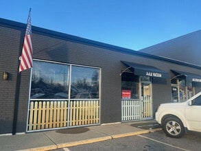 231-225 S 21st St, Newark, OH à louer Photo du bâtiment- Image 1 de 2