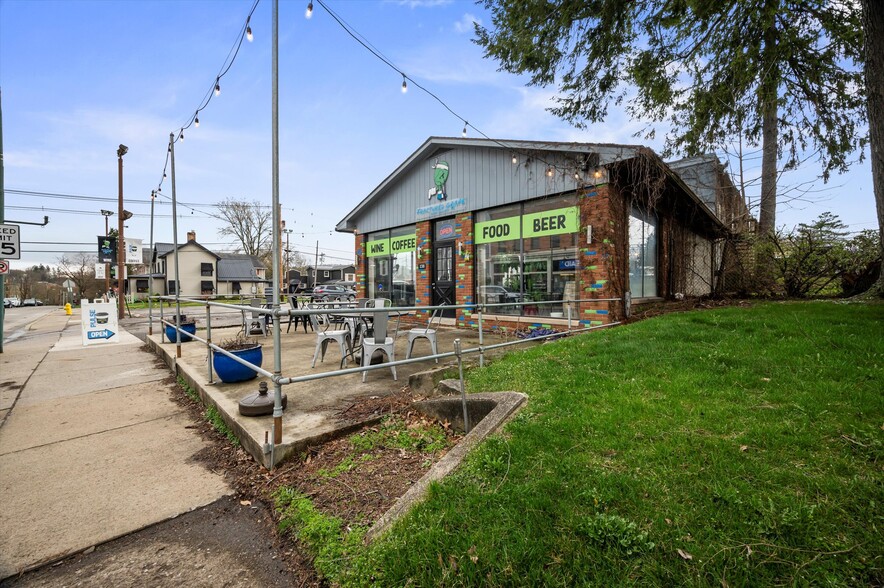 138 S Market St, New Wilmington, PA for sale - Building Photo - Image 2 of 25