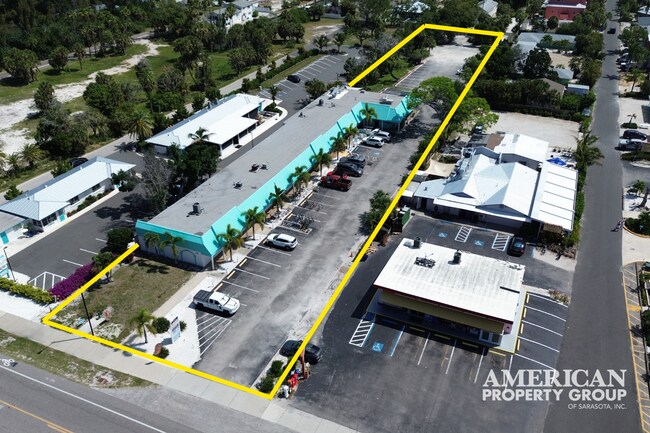 Plus de détails pour 5610 Gulf of Mexico Dr, Longboat Key, FL - Commerce de détail à vendre