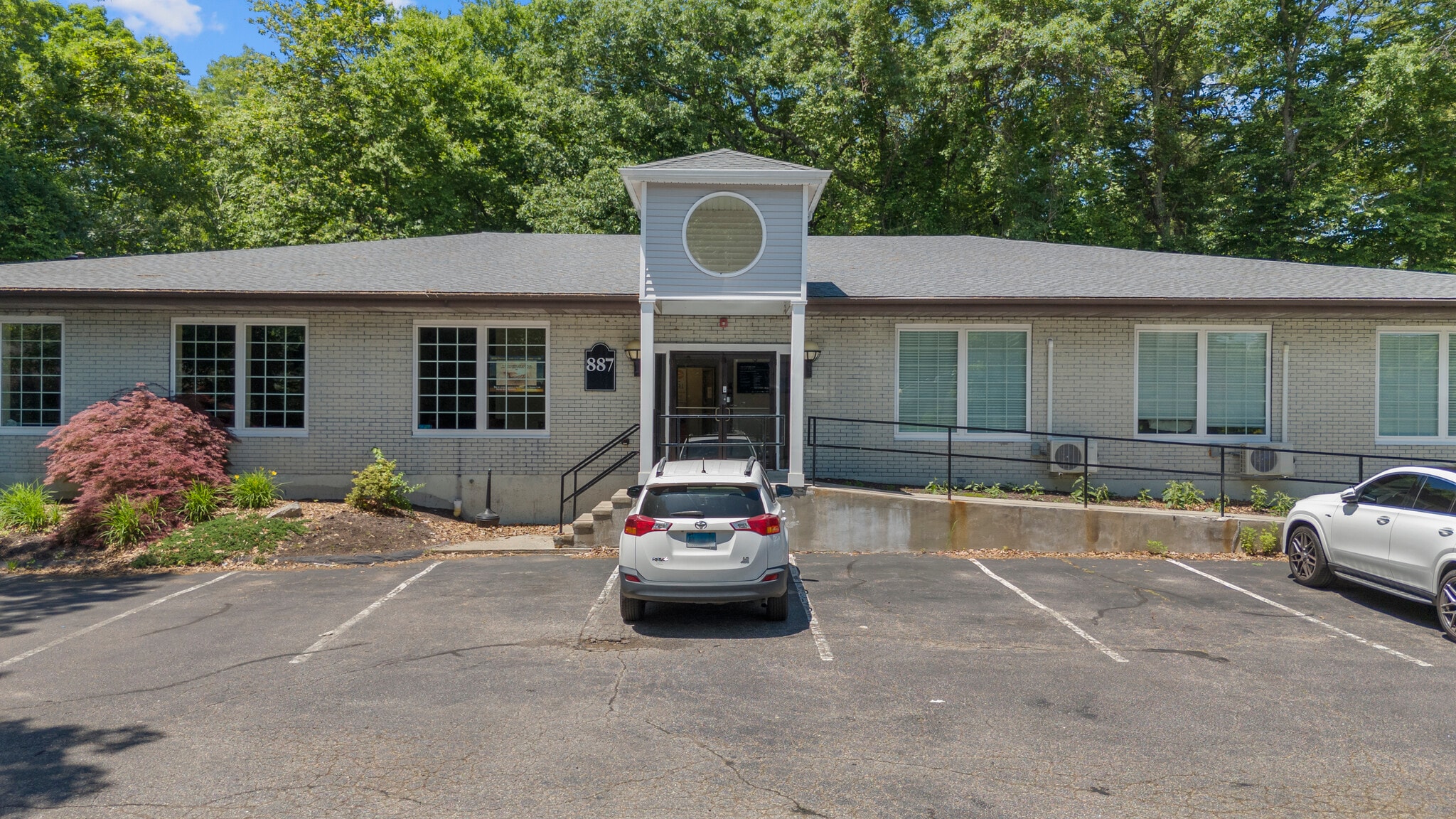 887 Main St, Monroe, CT à vendre Photo du bâtiment- Image 1 de 38