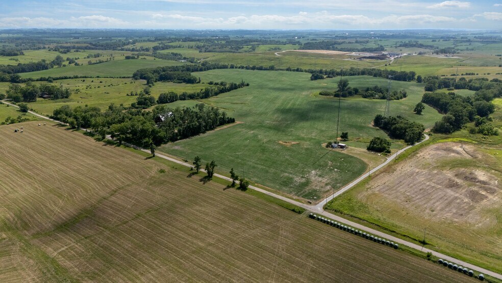 IWV Rd, Iowa City, IA à vendre - Aérien - Image 1 de 35