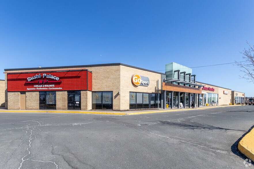 999-1001 Boul De Montarville, Boucherville, QC à louer - Photo du bâtiment - Image 3 de 10