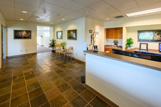 296 SW Columbia St, Bend, OR for lease Building Photo- Image 1 of 10