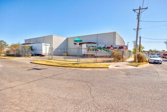 9010 Mayflower Ave, El Paso, TX for lease Interior Photo- Image 1 of 6