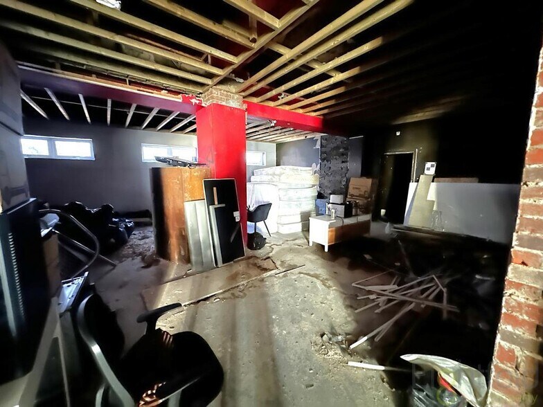 1 Phoenix Pl, Brighton à vendre - Photo du bâtiment - Image 3 de 6