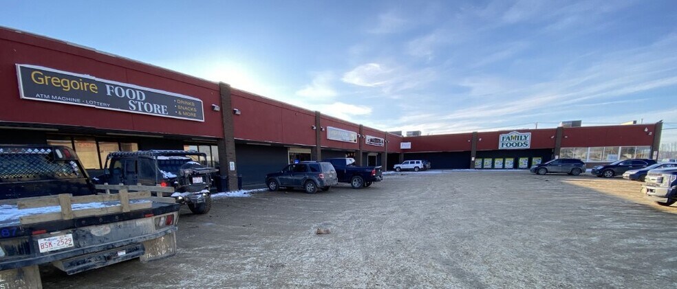 226 Gregoire Dr, Fort McMurray, AB à vendre - Photo principale - Image 1 de 1