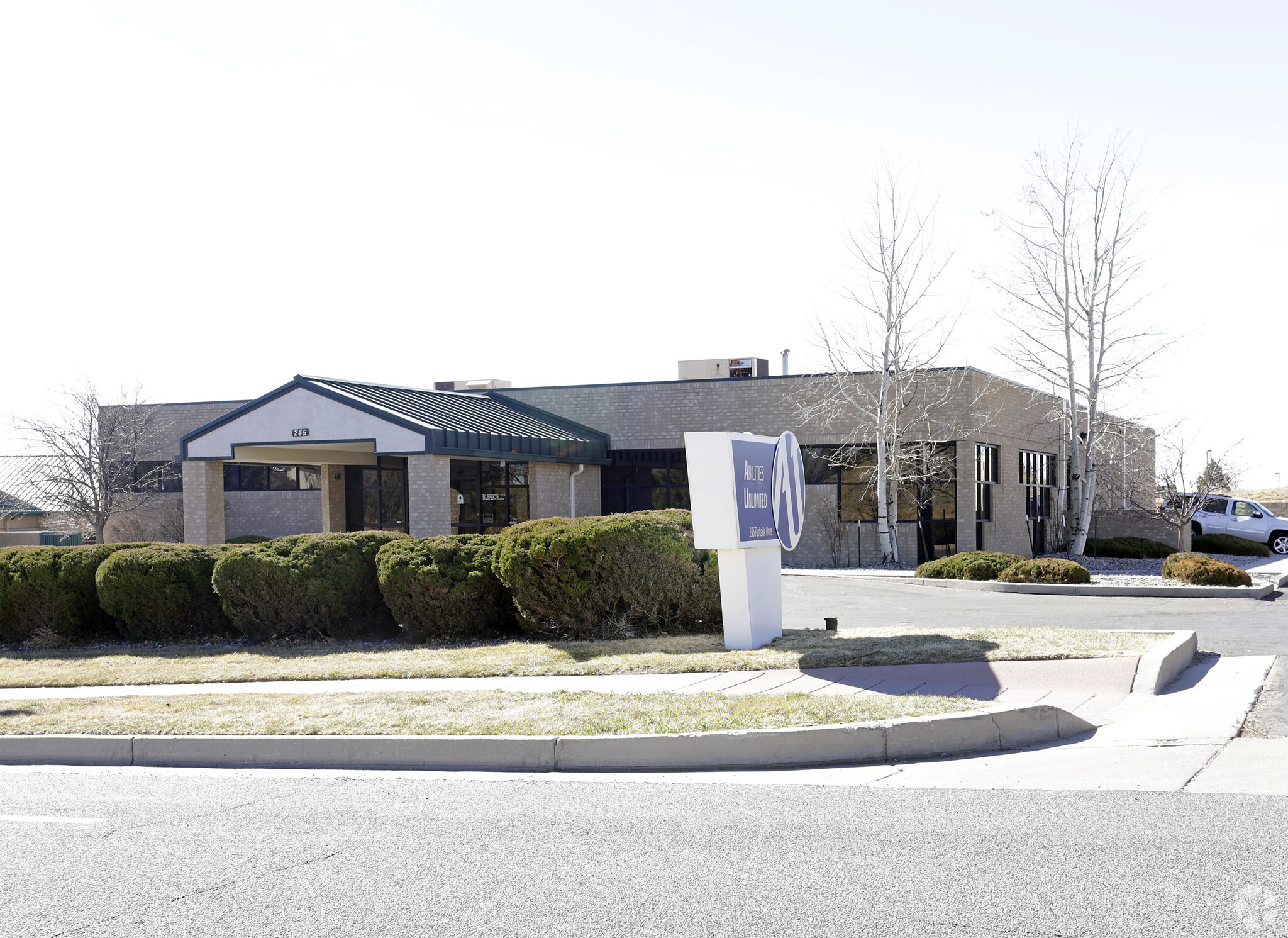 245 Parkside Dr, Colorado Springs, CO for lease Primary Photo- Image 1 of 4